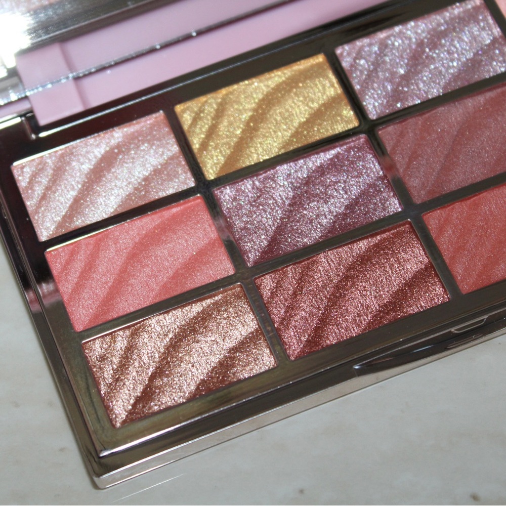 Ciaté London Velvet Eyeshadow Palette - Picture 8 of 16